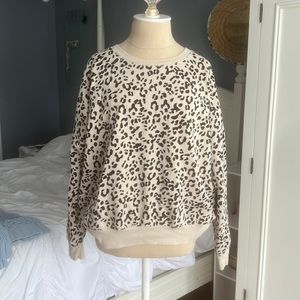 Tan cheetah print crewneck